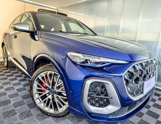 AUDI-SQ5-2025