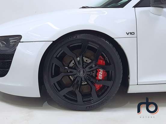 AUDI-R8-5.2 FSI QUATTRO V10 40V GASOLINA 2P R-TRONIC AUDI-R8-2012