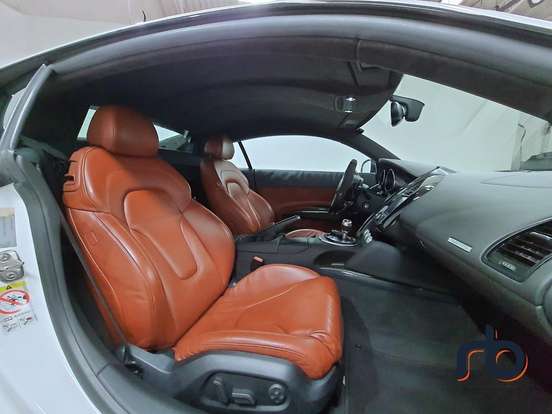 AUDI-R8-5.2 FSI QUATTRO V10 40V GASOLINA 2P R-TRONIC AUDI-R8-2012