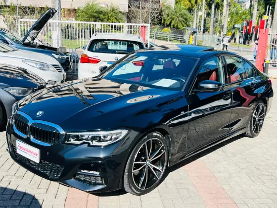 BMW 320i 2.0 16V TURBO FLEX M SPORT AUTOMÁTICO BMW 320i 2.0 16V TURBO FLEX M SPORT AUTOMÁTICO