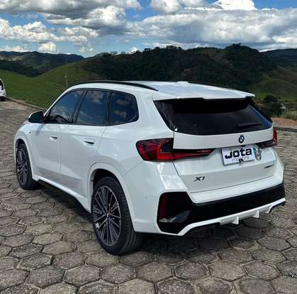 BMW-X1-2025
