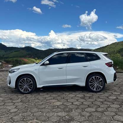 BMW-X1-2025