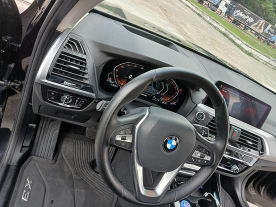 BMW-X3-2020