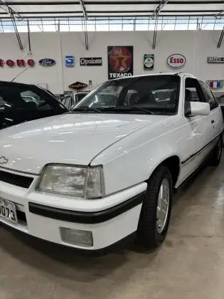 CHEVROLET KADETT 2.0 MPFI GSI 8V GASOLINA 2P MANUAL
