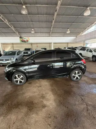 CHEVROLET ONIX 1.4 MPFI LTZ 8V FLEX 4P MANUAL CHEVROLET ONIX 1.4 MPFI LTZ 8V FLEX 4P MANUAL