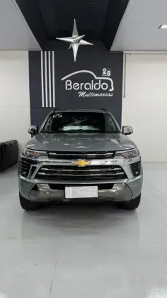 CHEVROLET S10 2.8 16V TURBO DIESEL HIGH COUNTRY CD 4X4 AUTOMÁTICO CHEVROLET S10 2.8 16V TURBO DIESEL HIGH COUNTRY CD 4X4 AUTOMÁTICO