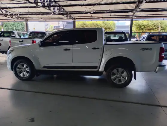 CHEVROLET S10 2.8 LS 4X4 CD 16V TURBO DIESEL 4P MANUAL