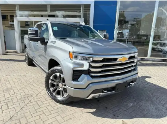 CHEVROLET SILVERADO 5.3 V8 GASOLINA 1500 HIGH COUNTRY 4X4 AUTOMÁTICO CHEVROLET SILVERADO 5.3 V8 GASOLINA 1500 HIGH COUNTRY 4X4 AUTOMÁTICO