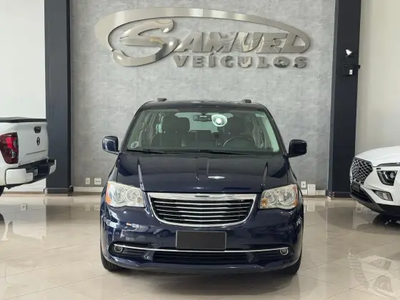 CHRYSLER TOWN & COUNTRY 3.6 TOURING V6 24V GASOLINA 4P AUTOMÁTICO