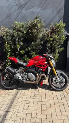 DUCATI MONSTER 1200 S 