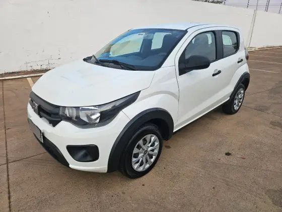FIAT MOBI 1.0 EVO FLEX LIKE. MANUAL