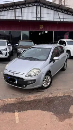 FIAT PUNTO 1.4 ATTRACTIVE 8V FLEX 4P MANUAL