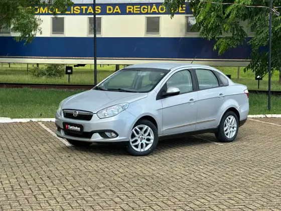 FIAT SIENA 1.6 MPI ESSENCE 16V FLEX 4P AUTOMATIZADO FIAT SIENA 1.6 MPI ESSENCE 16V FLEX 4P AUTOMATIZADO