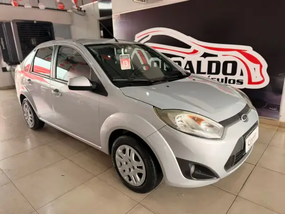 FORD FIESTA 1.6 MPI SEDAN 8V FLEX 4P MANUAL