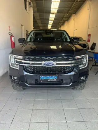 FORD RANGER 2.2 BLACK 4X2 CD 16V DIESEL 4P AUTOMÁTICO FORD RANGER 2.2 BLACK 4X2 CD 16V DIESEL 4P AUTOMÁTICO