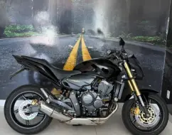 HONDA CB 600F HORNET HONDA CB 600F HORNET