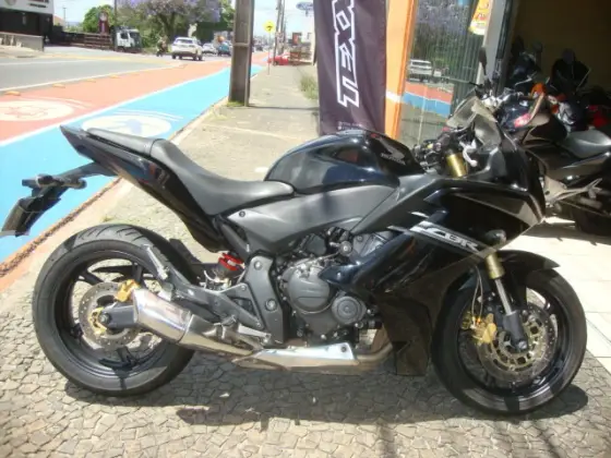 HONDA CBR 600F 