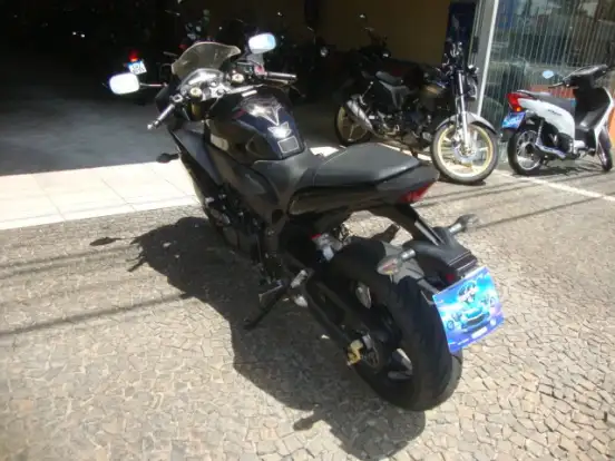 HONDA-CBR 600F HONDA-CBR 600F-2012