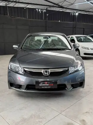 HONDA CIVIC 1.8 LXL 16V FLEX 4P AUTOMÁTICO HONDA CIVIC 1.8 LXL 16V FLEX 4P AUTOMÁTICO