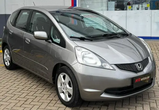 HONDA FIT 1.4 LX 16V FLEX 4P AUTOMÁTICO
