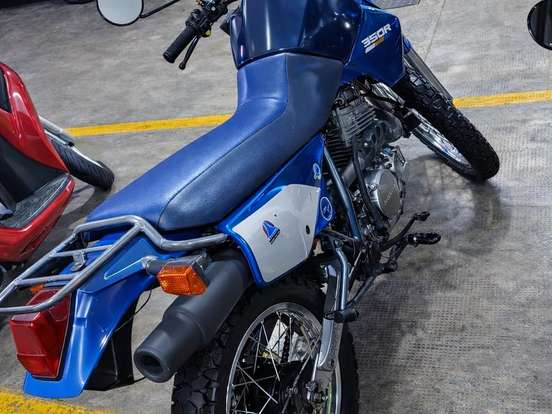 HONDA-XLX 350R HONDA-XLX 350R-1990