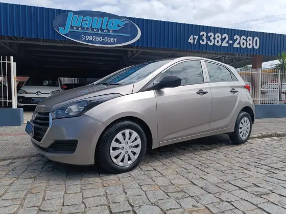 HYUNDAI HB20 1.0 COMFORT 12V FLEX 4P MANUAL