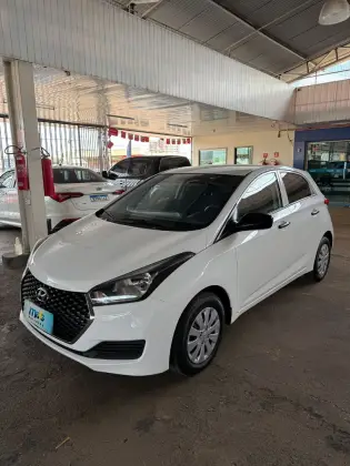 HYUNDAI HB20 1.0 UNIQUE 12V FLEX 4P MANUAL
