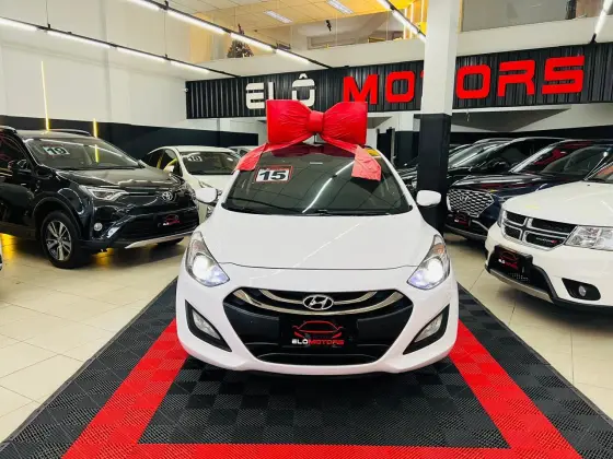 HYUNDAI I30 1.8 MPI 16V GASOLINA SÉRIE LIMITADA 4P AUTOMATICO HYUNDAI I30 1.8 MPI 16V GASOLINA SÉRIE LIMITADA 4P AUTOMATICO