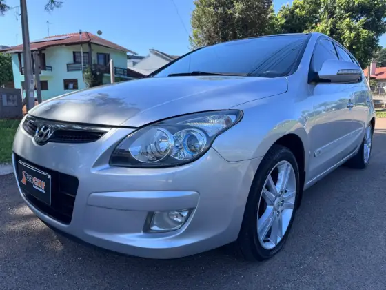 HYUNDAI I30 2.0 MPI 16V GASOLINA 4P AUTOMÁTICO