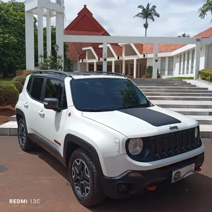 JEEP RENEGADE 2.0 16V TURBO DIESEL TRAILHAWK 4P 4X4 AUTOMÁTICO JEEP RENEGADE 2.0 16V TURBO DIESEL TRAILHAWK 4P 4X4 AUTOMÁTICO