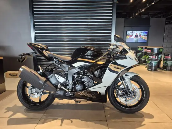 KAWASAKI NINJA ZX-6R 