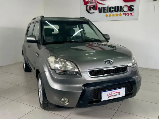KIA SOUL 1.6 EX 16V FLEX 4P AUTOMÁTICO KIA SOUL 1.6 EX 16V FLEX 4P AUTOMÁTICO