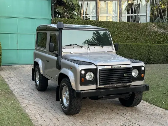 LAND ROVER DEFENDER 2.5 90 CSW 4X4 TURBO INTERCOOLER DIESEL 2P MANUAL LAND ROVER DEFENDER 2.5 90 CSW 4X4 TURBO INTERCOOLER DIESEL 2P MANUAL