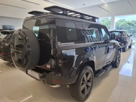 LAND ROVER-DEFENDER-3.0 D350 TURBO DIESEL MHEV 110 X-DYNAMIC HSE AWD AUTOMÁTICO LAND ROVER-DEFENDER-2025