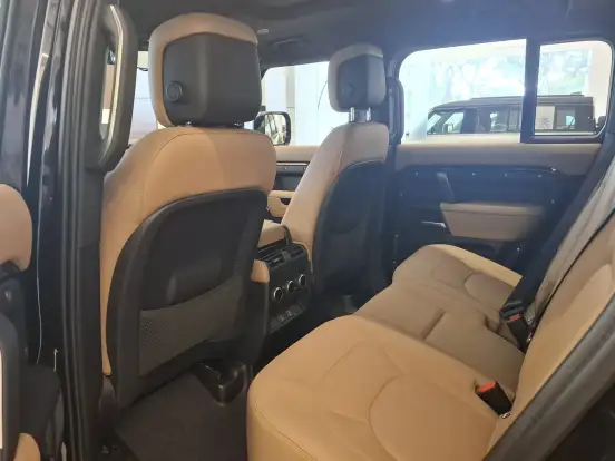 LAND ROVER-DEFENDER-3.0 D350 TURBO DIESEL MHEV 110 X-DYNAMIC HSE AWD AUTOMÁTICO LAND ROVER-DEFENDER-2025