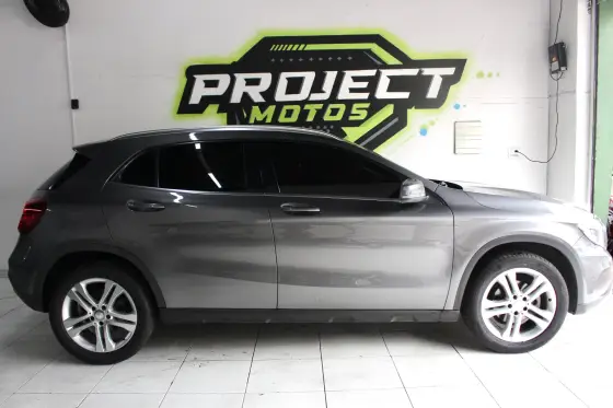 MERCEDES-BENZ GLA 200 1.6 CGI ADVANCE 16V TURBO FLEX 4P AUTOMÁTICO
