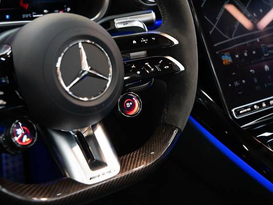 MERCEDES-BENZ SL 63 AMG 4.0 V8 TURBO PHEV S E PERFORMANCE 4MATIC+ SPEEDSHIFT