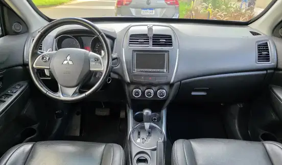 MITSUBISHI-ASX-2013