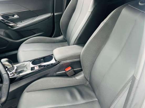 PEUGEOT-2008-1.0 TURBO 200 FLEX ALLURE CVT PEUGEOT-2008-2025