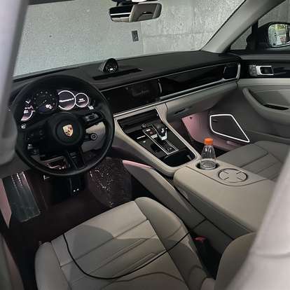 PORSCHE-PANAMERA-2023