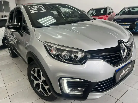RENAULT CAPTUR 1.6 16V SCE FLEX INTENSE X-TRONIC RENAULT CAPTUR 1.6 16V SCE FLEX INTENSE X-TRONIC