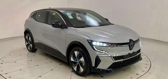 RENAULT-MEGANE-2025