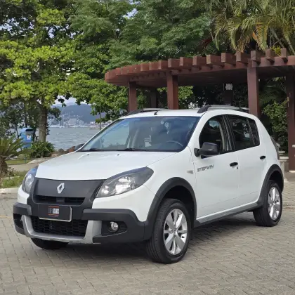 RENAULT SANDERO 1.6 STEPWAY 16V FLEX 4P MANUAL