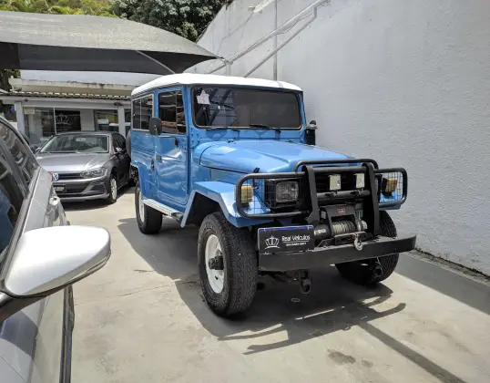 TOYOTA BANDEIRANTE 3.7 BJ50LV 4X4 TETO RIGIDO DIESEL 2P MANUAL TOYOTA BANDEIRANTE 3.7 BJ50LV 4X4 TETO RIGIDO DIESEL 2P MANUAL
