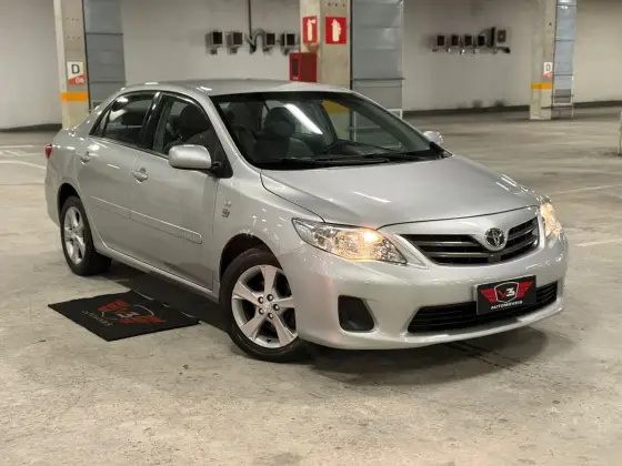 TOYOTA COROLLA 1.8 GLI 16V FLEX 4P AUTOMÁTICO