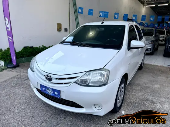 TOYOTA ETIOS 1.3 X 16V FLEX 4P MANUAL TOYOTA ETIOS 1.3 X 16V FLEX 4P MANUAL