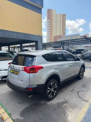 TOYOTA-RAV4-2015