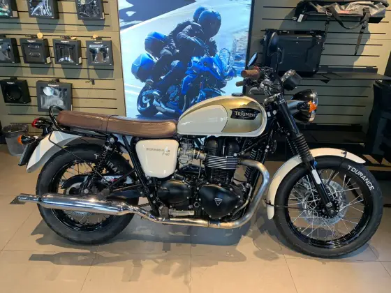 TRIUMPH BONNEVILLE T 100 865 