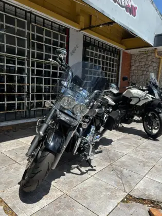 TRIUMPH THUNDERBIRD COMMANDER ABS 