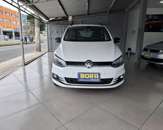 VOLKSWAGEN FOX 1.0 MPI TRACK 12V FLEX 4P MANUAL